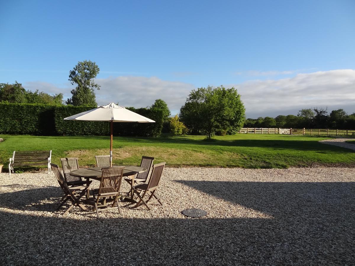 Huxham Farmhouse Bed and Breakfast East Pennard Buitenkant foto