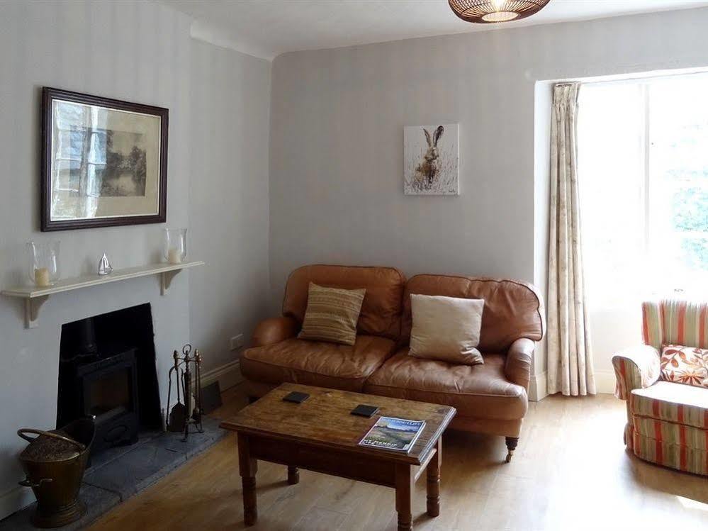 Huxham Farmhouse Bed and Breakfast East Pennard Buitenkant foto