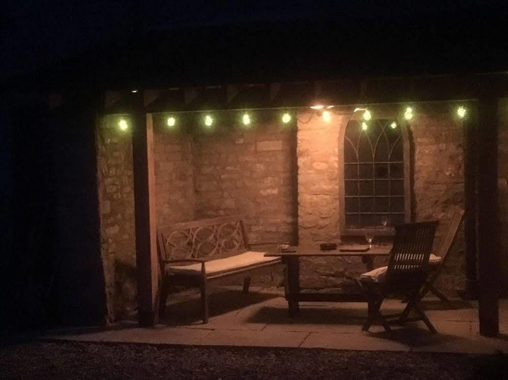 Huxham Farmhouse Bed and Breakfast East Pennard Buitenkant foto